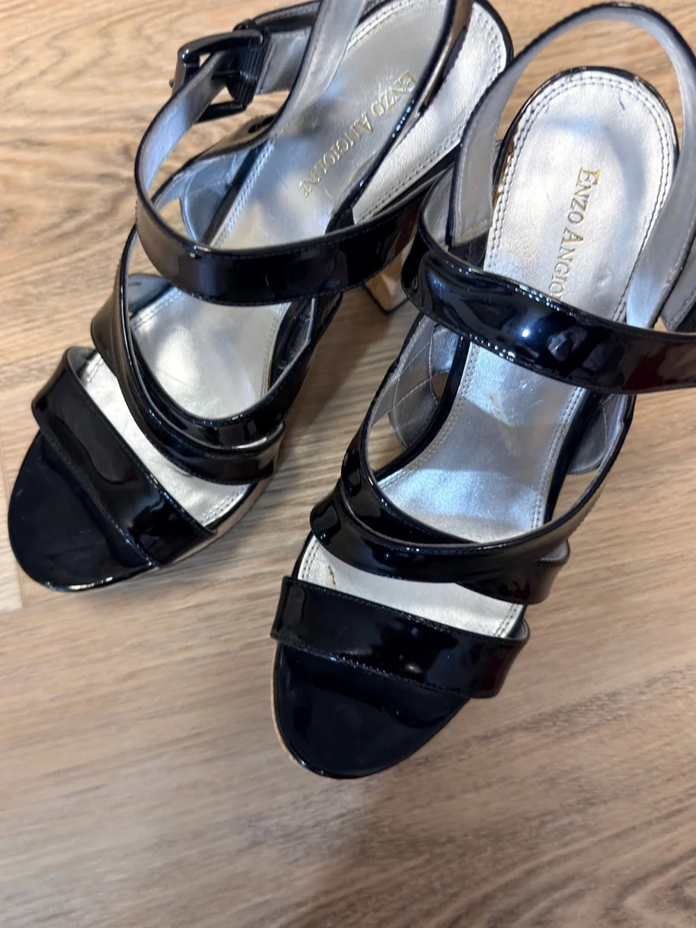 Enzo Angiolini make striking